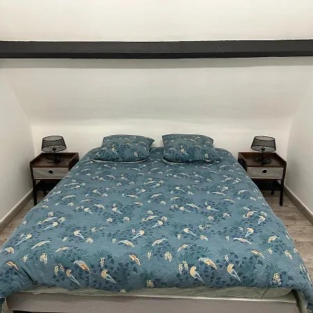 Escapade Entre Terre Et *